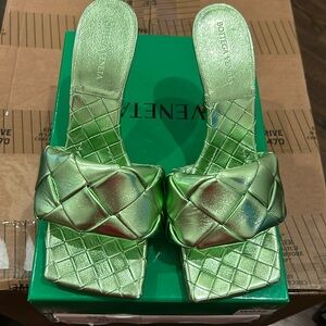 Bottega Veneta
Bottega Veneta Intreccio Metallised Mules